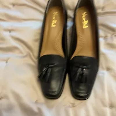 Van-Dal Sidney II Black Tassel Shoes Size 7 • £15