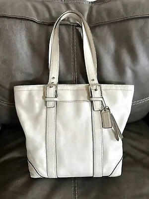 Coach Hampton F10194 Vintage IVORY Smooth Leather Tote Shoulder Bag • $42.46