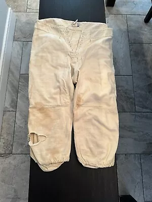 Men’s Size 32 1960’s Lace Up Football Pants. Southland/Oshmans W/ Knee Pads • $22.50