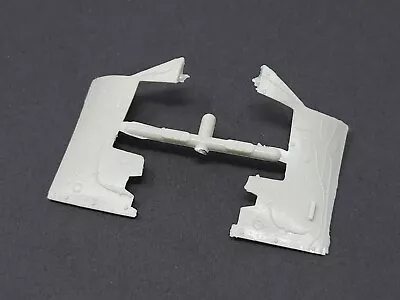 AMT 1941 Plymouth 1:25 Model Kit #6184 - PARTS - INNER FENDERS (A) • $8.95