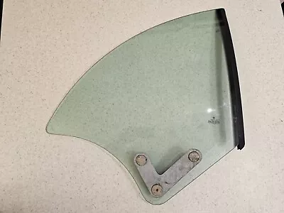 03-10 07 09 08 VW Beetle Convertible Passenger Right Rear Quarter Glass Window • $169.99