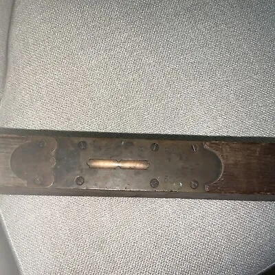 Vintage R&e Manufacturing Co Wooden Bubble Level 27.5” Length Fast Free Shipping • $26.99