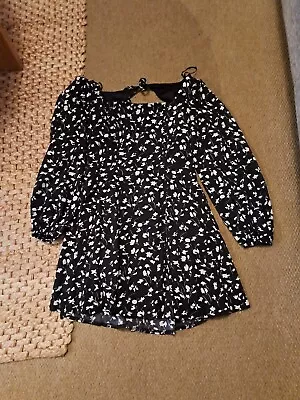 Ladies Brand New Without Tags Size Uk6 Misguided Black Floral Dress • £3