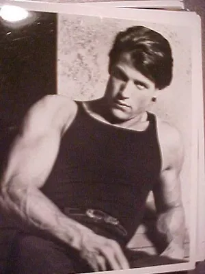 MICHAEL PARE SEXY MUSCLE BEEFCAKE Photo (bv1-10) • $9.99