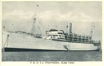 1930s Official Postcard P & O Liner SS STRATHEDEN With Steps Deployed • £1.50