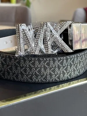 Michael Kors Reversible Belt EXCLUSIVE SERIES In A LUXURY Gift BOX M Size • $29