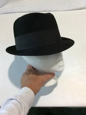 Vintage Cavanagh Edge Black Felt Fedora Size 7 • $50