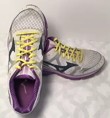 Mizuno Wave Rider 17 Women's Size 8.5  White Purple Running Shoes  • $17