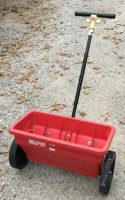 Cyclone True Temper Drop Spreader Seeder Lawn Grass Fertilizer LOCAL PICKUP ONLY • $13.99