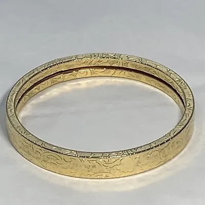 VINTAGE Gold Tone BANGLE BRACELET Embossed Design 8  Wrap Around Edge • $11.95