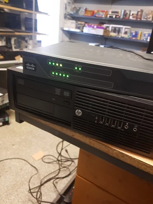 £5 • Buy Cisco C887VAM-K9 880 Series ADSL2 ADSL2+ VDSL2 Integrated Services Router Modem
