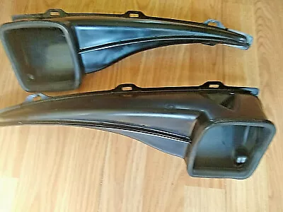 $19 • Buy 77-86 Mercedes W123 Pair Of Front Center Dash Defrost Air Ducts 1238300219