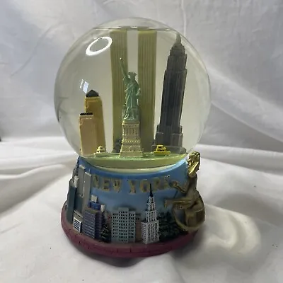 New York Twin Towers/Statue Of Liberty Musical Snow Globe Plays NY NY 1998 • $55