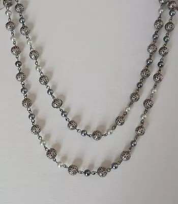 Signed Carolee Vintage Estate Necklace Black White  Silvertone Filigree Beads • $20