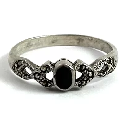 Vintage Ring Sterling Silver Marcasite Black Cabochon Size  8 1/2 • $15.99