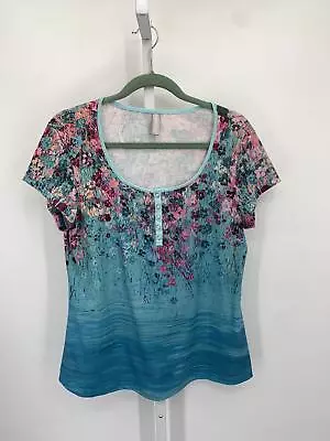 Size Large Misses Short Sleeve Shirt • $11.50