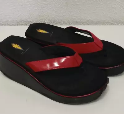 Volatile Shoes Womens 9 Sandal Red Shiny Black Wedge Flip Flop LN • $23.99