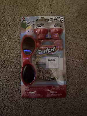 NEW SHAKESPEARE HIDE-A-HOOK BOBBER RED FISHING KIT Glasses Waxies  • $5