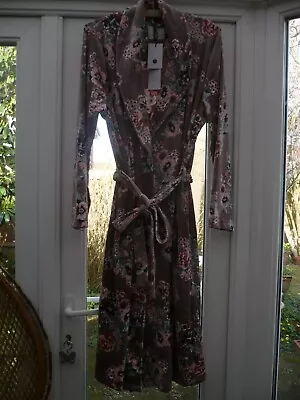 £34.99 • Buy ANYA MADSEN LONG VELOUR DRESSING GOWN SzL BNEW
