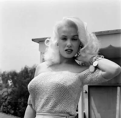 Actress Mamie Van Doren Poses At Home In LA 1956 OLD PHOTO 35 • $9