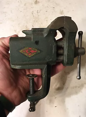 Vintage Brink & Cotton Bridgeport Conn 2.5   Jaws Clamp On  Bench Small Vise • $9.99