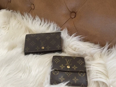 $299 • Buy Authentic Louis Vuitton Wallets