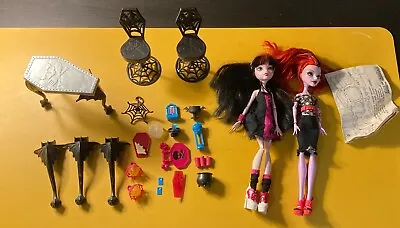 Monster High Die-ner Lot Some Items Missing Played Condition  • $59.99