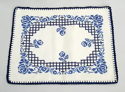 VINTAGE BLUE & WHITE FLORAL CROSS STICH EMBROIDERED PILLOW COVER W/ CROCHET EDGE • $19.99