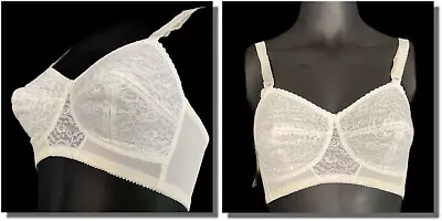 Beautiful Exquisite Form Lightly Padded Lace Cup Bra NOS Soft Cup 32C • $44.99