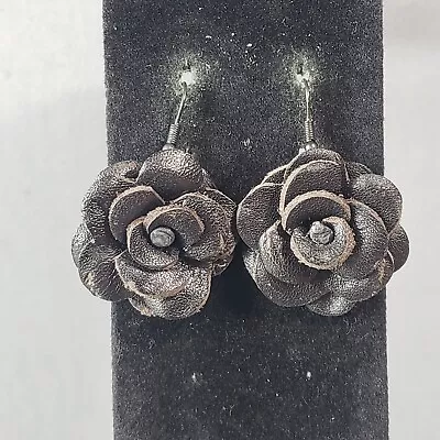 Dangle Leather Rose Earrings Black Gothic Retro Modernist Boho Pierced 1.5  • $9.99