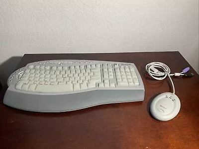 Genuine Microsoft Wireless Comfort Keyboard 1.0A Model # 1027 With Receiver  • $34.97