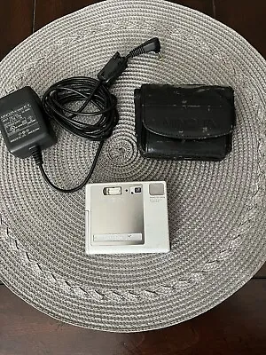 Minolta Dimage X Camera With Charger NO BATTERY • $55