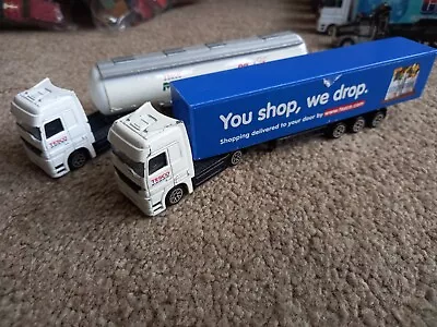 1/87 Scale Mercedes Actros Articulated Truck • $3.72