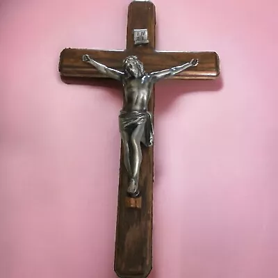 Wooden Walnut Stain Wall Cross Crucifix With Pewter Jesus Christ Corpus Catholic • $21.58