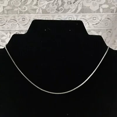 Vintage Child’s Sterling Silver Box Link Necklace. 36cm (14 & 1/8”). 2.93g • £20
