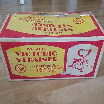 $54 • Buy Vintage Victorio Strainer No 200 Tomato Fruit Juicer Sauce Maker In Original Box