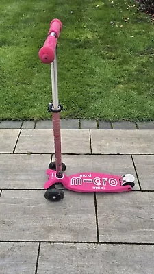 Micro Scooter Maxi With Light Up Wheels - Pink - Used Good Condition • £30