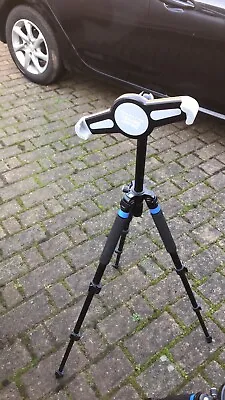 £10 • Buy Tripod With IPad / Tablet Holder