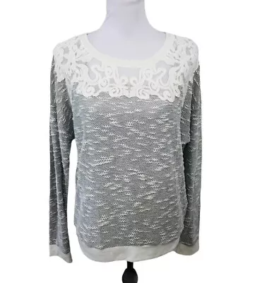 Nine West Vintage America Knit Top L Large Gray & White Floral Lace Pullover • $12