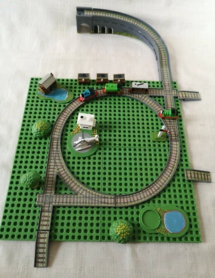 £40 • Buy ERTL Mini World Thomas The Tank 5 Trains 4 Boards Track Bridge Diecast Bundle 