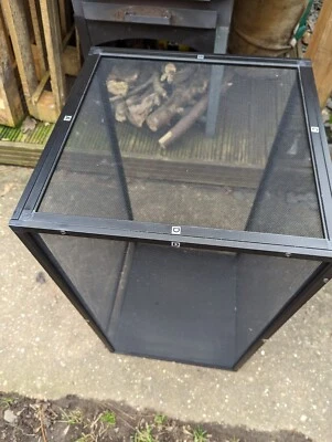 £83 • Buy ZooMed ReptiBreeze Chameleon Starter Kit Setup 41x41x76cm Mesh Screen Cage