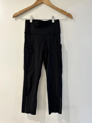 $35 • Buy Lululemon Fast And Free Size 2 Crop