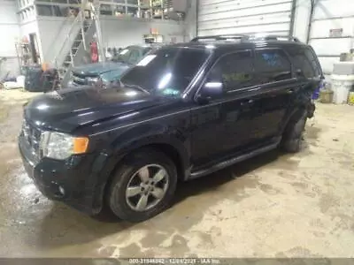 09-10 Ford Escape 3.0 4x4 Automatic Transmission 133248 Miles • $685