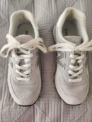 New Balance 574 Grey Suede Leather With White Trim EUC Size US 5 EU 37.5 • $70