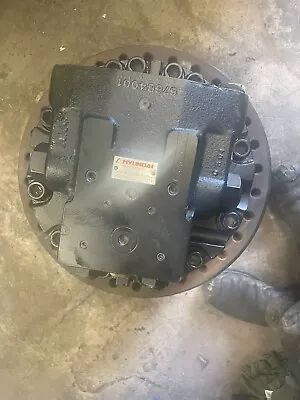 £2500 • Buy Hyundai Final Drive/ Track Motor R140LC-7