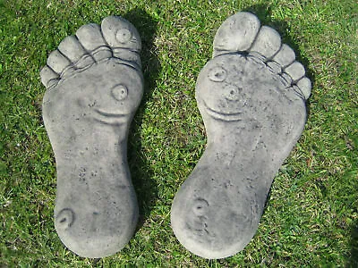 Stepping Stone Feet Garden Ornament (1 PAIR = 1Left + 1Right )... • £29.99