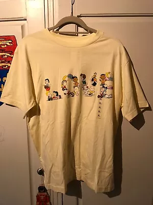 UNIQLO SNOOPY PEANUTS  T-SHIRT SIZE XL Lemon Yellow New With Tags • £4.99