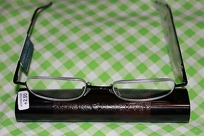 Magnivision Readers  By Foster Grant(black)+2.50 Tube Case Included • $49.95