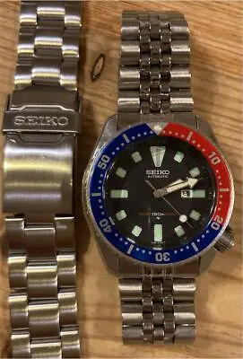 Seiko 4205-015T Vintage Diver Stainless Steel Date Pepsi Automatic Mens Watch • $520