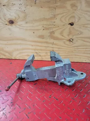 Vintage The Chase Parker Co. Meriden CT No. 953 Bench Vise • $290